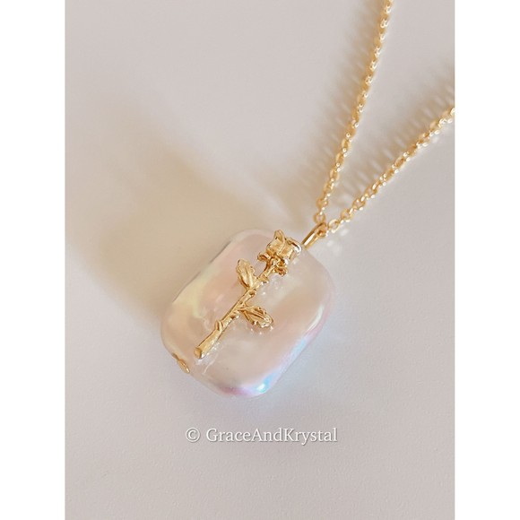 Handmade Pearl Necklace with Rose/Star, Wedding Necklace, Bridesmaid Gift - Picture 3 of 8